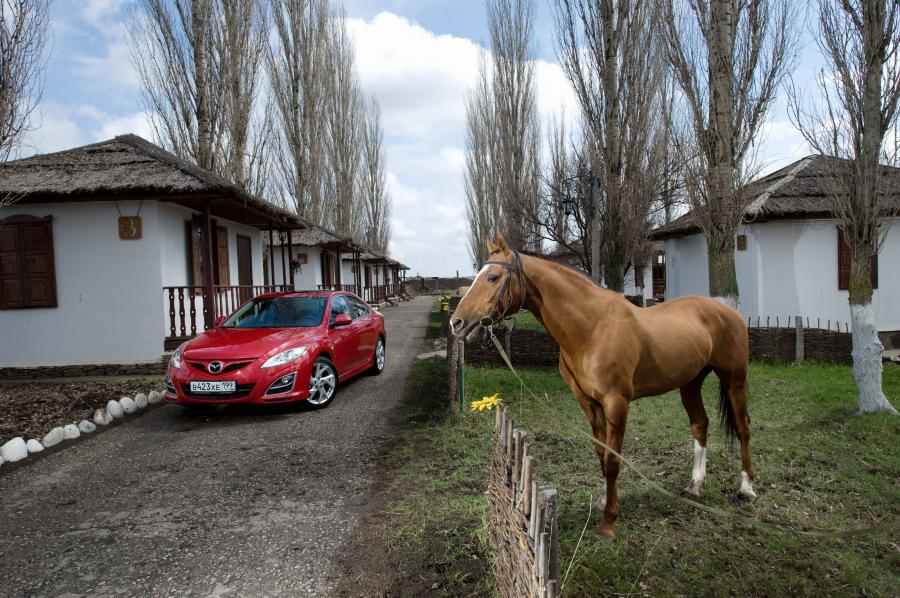  Mazda6 2011 года  (фото 50 из 113)